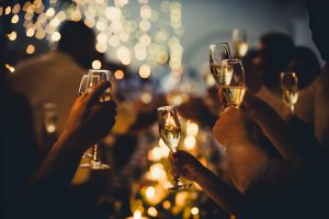 plan a christmas party
